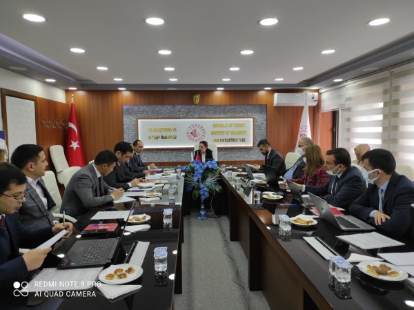 Türkiye-Özbekistan Karma Ekonomik Komisyon 6. Dönem Protokolü Eylem Planı kapsamında Özbekistan Cumhuriyetinden katılan heyete Bakanlığımız görev ve sorumlulukları ile ilgili bilgilendirme toplantısı yapıldı.